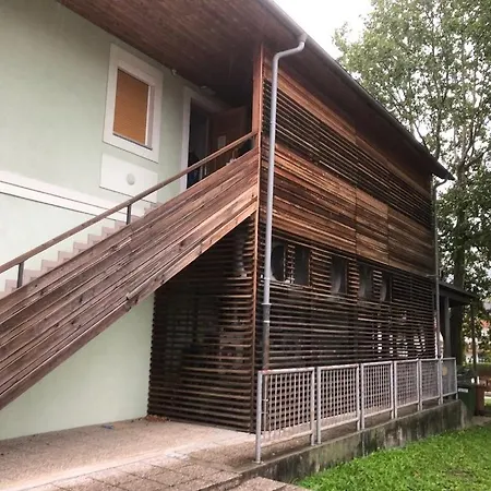 Apartment Pine & Peaks Bovec